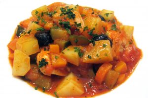 Ratatouille de légumes et de scampis