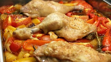 Cuisses de poulet rôties au poivron et chorizo